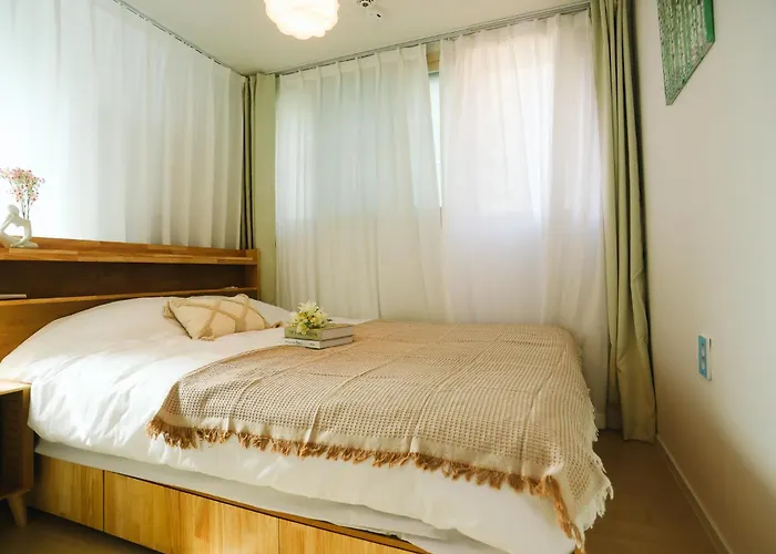Apartment Hapjeong Healing *